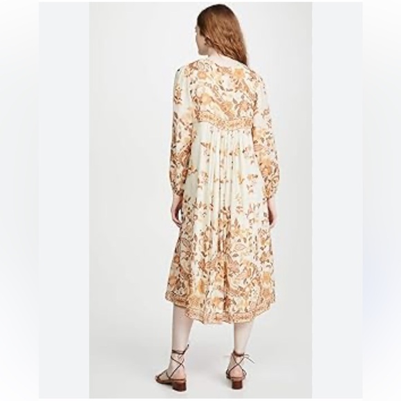 spell and the gypsy hendrix boho dress size xs, almost like new, generous fit - Picture 3 of 9